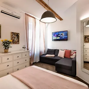 Bed & Breakfast Old Port, Genua